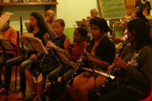 Jovens integram a Sociedade Musical São Sebastião.Foto: Thainá Cunha